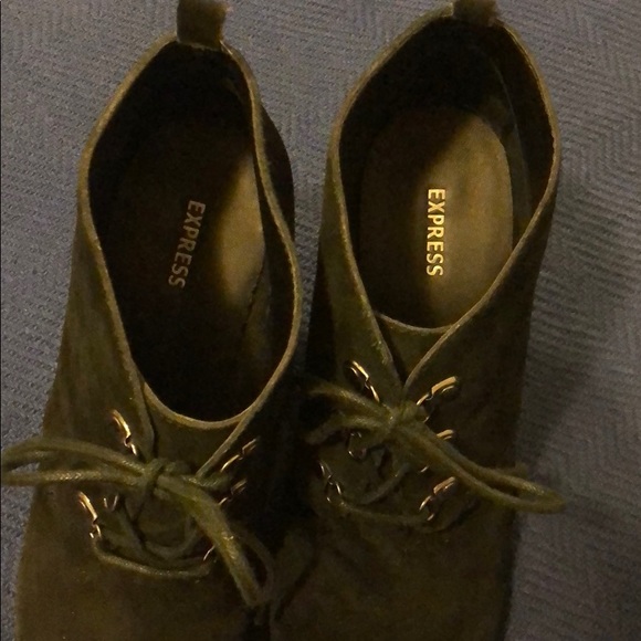 Express Black Wedge Booties - Picture 10 of 11